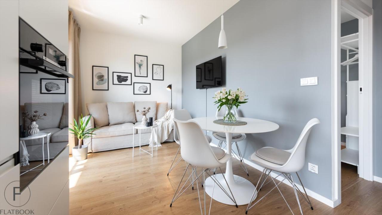 Flatbook - City Center Spa Apartments Torunska Гданьск Экстерьер фото